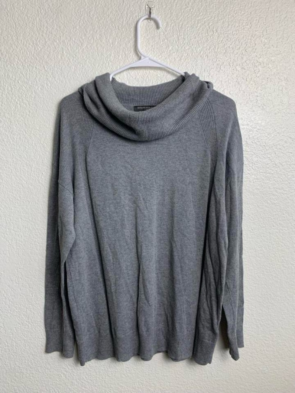 Banana Republic Heather Gray Cowl Neck Knit Sweater S